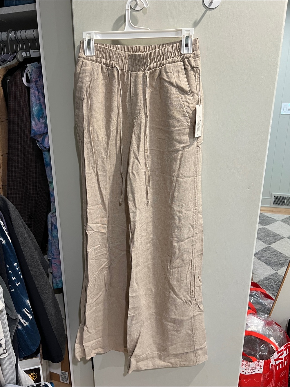 Wide-Leg Drawstring Pants